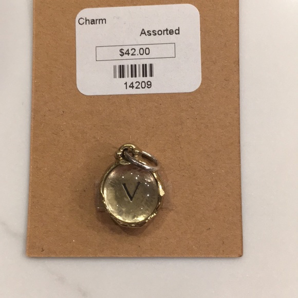 Intra insignia charm by waxing poetic “V” - Picture 1 of 3